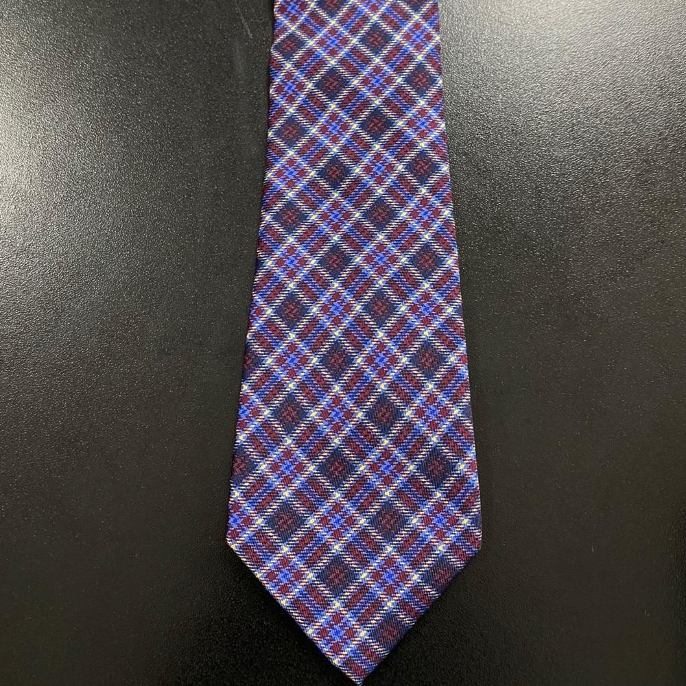 $25 TIE